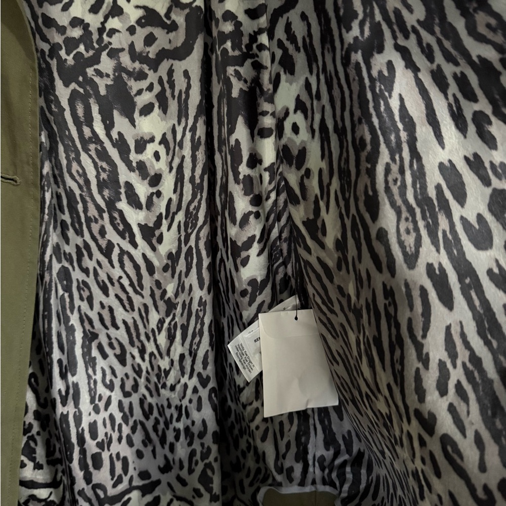 DKNY Green Double-Breasted Trench Coat with leopard lining NWT - Picture 5 of 7